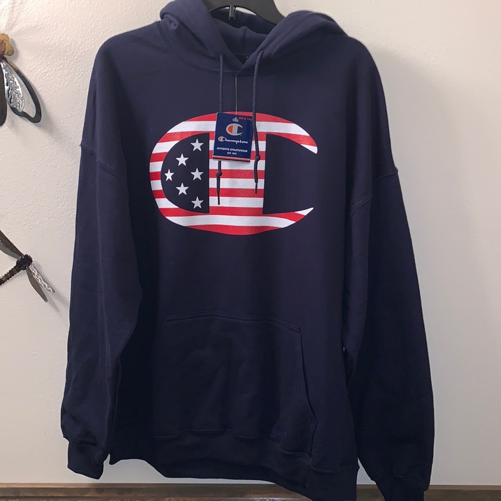 ✅✅Champion Limited Edition Stars and Stripes Hoodie XL